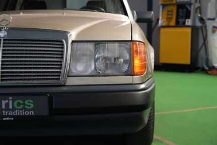 Mercedes 200