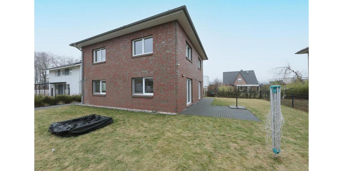 Villa Oranienburg - 4 Zimmer, 164 m&sup2;, 2.456&euro; | Angebot:25393506