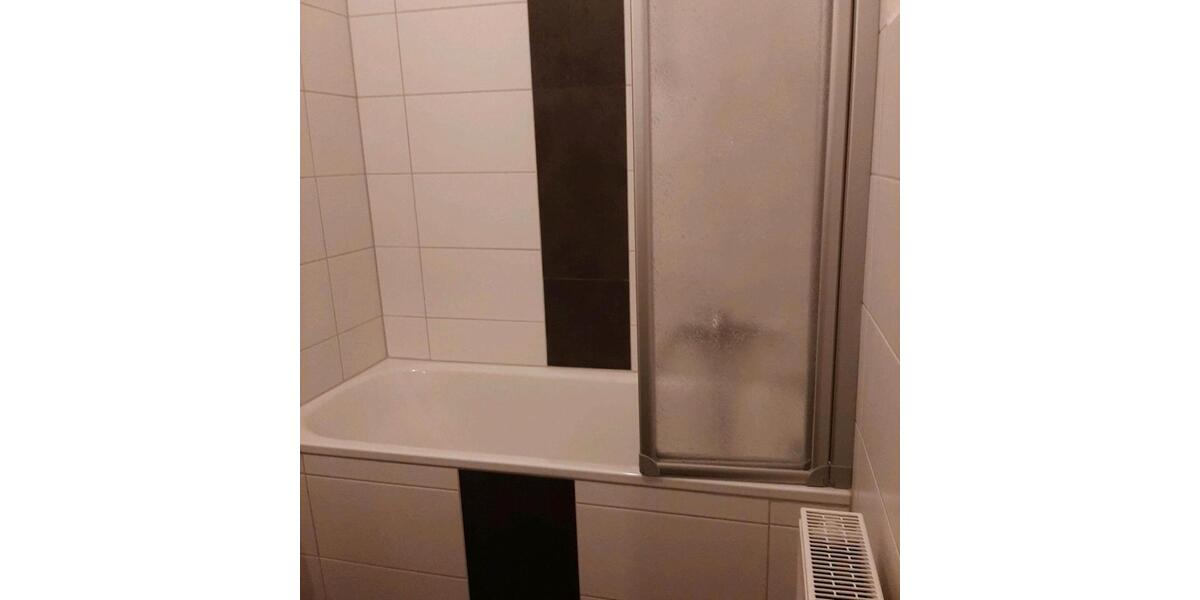 Dachgeschoßwohnung Geldern - 2.5 Zimmer, 57 m&sup2;, 640&euro; | Angebot:24853265