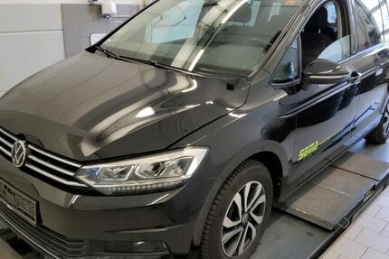 VW Touran 92.000 km 22.890 &euro; Goslar 38640