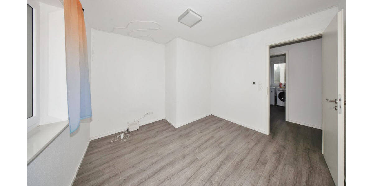 Etagenwohnung Wilhelmshaven-Neuengroden Neuengroden - 3 Zimmer, 73 m&sup2;, 230.000&euro; | Angebot:26219630