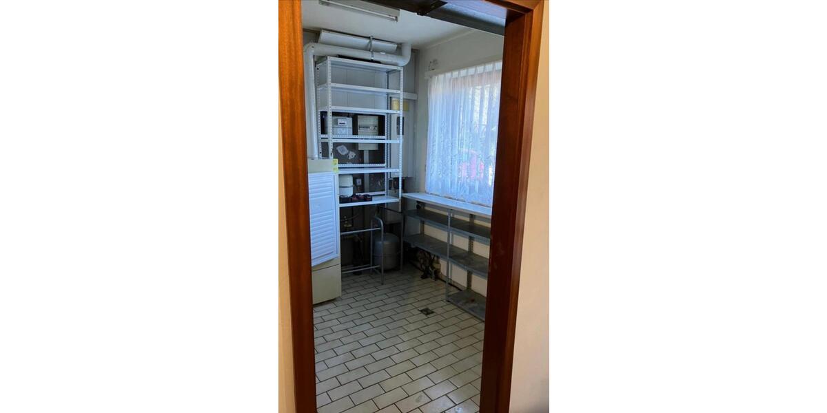 Doppelhaushälfte Pinneberg - 9 Zimmer, 132 m&sup2;, 1.750&euro; | Angebot:25538749