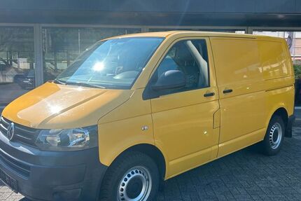VW T5 Transporter 143.000 km 7.500 &euro; Finnentrop 57413