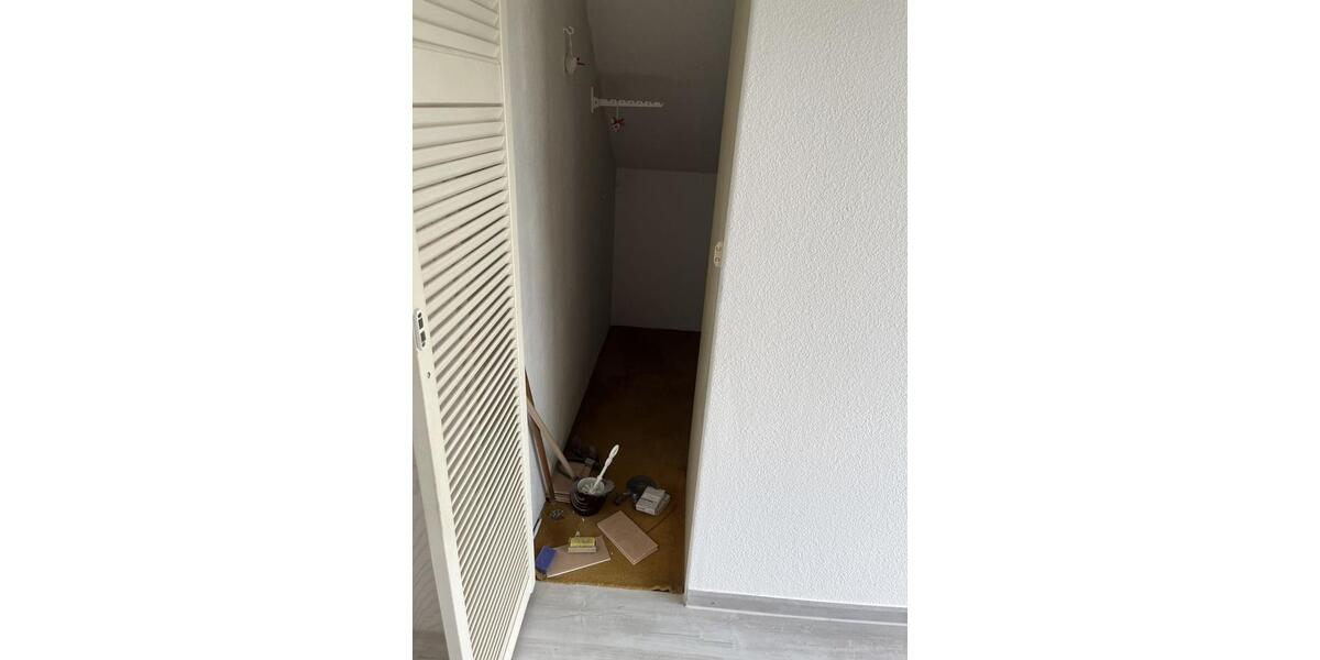 Mehrfamilienhaus, Wohnhaus Garbsen Ortschaft Horst - 5 Zimmer, 175 m&sup2;, 1.500&euro; | Angebot:25297414