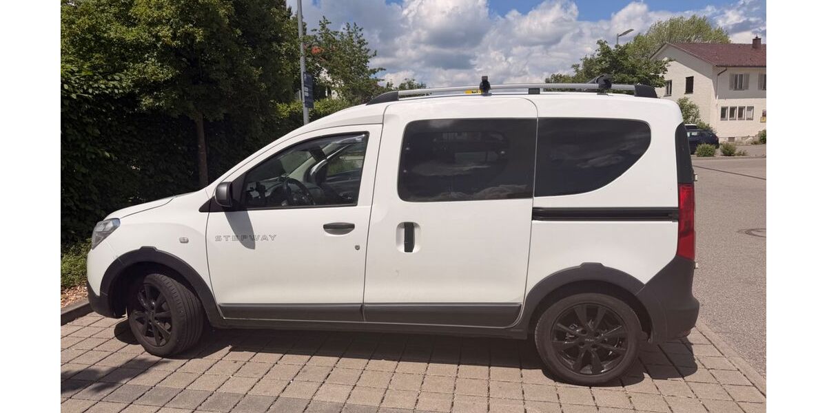 Dacia Dokker 153.447 km 10.000 &euro; Aying 85653