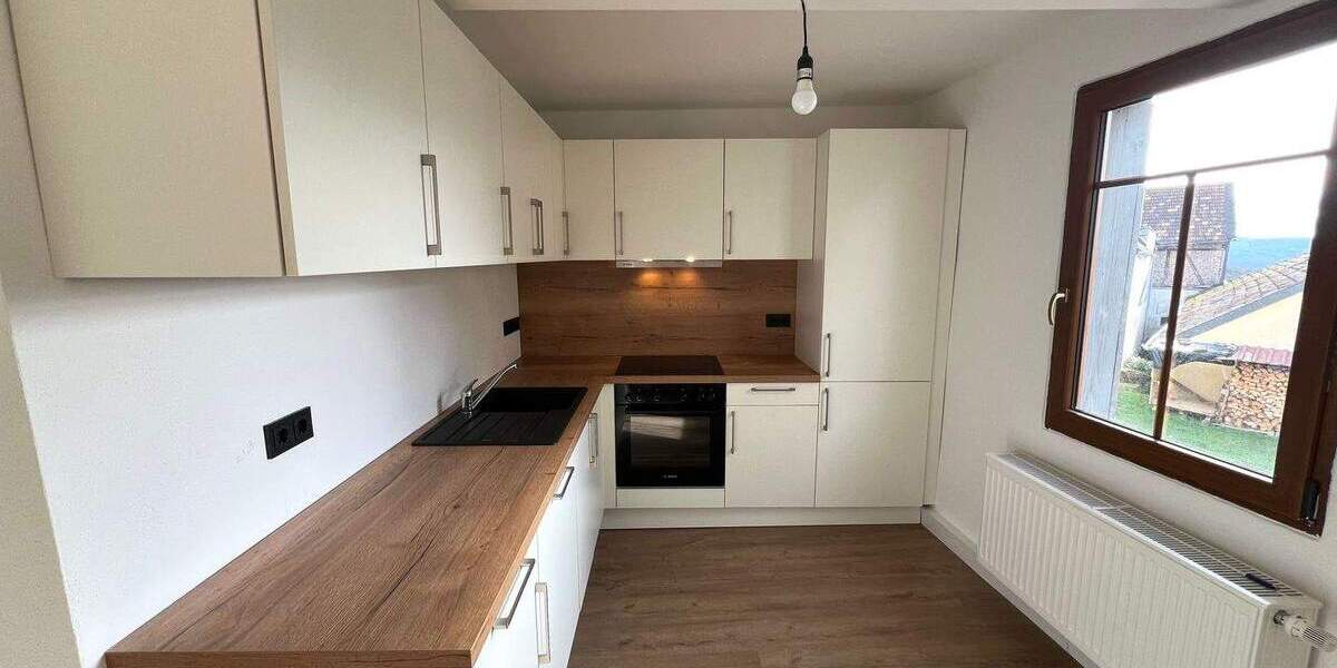 Zimmer Nußbaum - 2 Zimmer, 61 m&sup2;, 750&euro; | Angebot:25683765