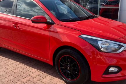 Hyundai i20 90.550 km 8.999 € Halle/Saale 06118