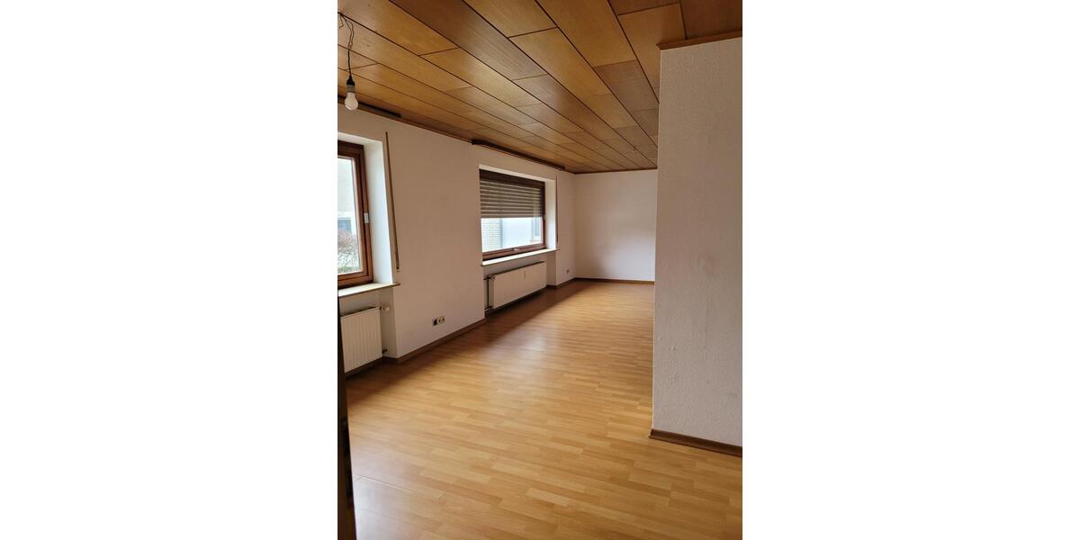 Hochparterre Beltheim - 2 Zimmer, 65 m&sup2;, 435&euro; | Angebot:19574553