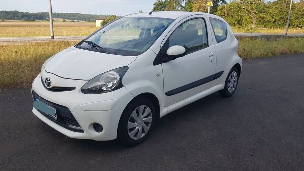 Aygo (X)