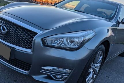 INFINITI Q70 237.000 km 8.300 &euro; Berlin 12277