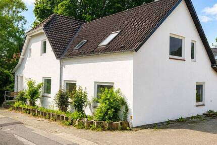 Haus Mielkendorf - 7 Zimmer, 170 m&sup2;, 325.000&euro; | Angebot:26869360