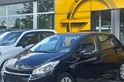 Peugeot 208 65.200 km 7.950 &euro; Sigmaringen 72488