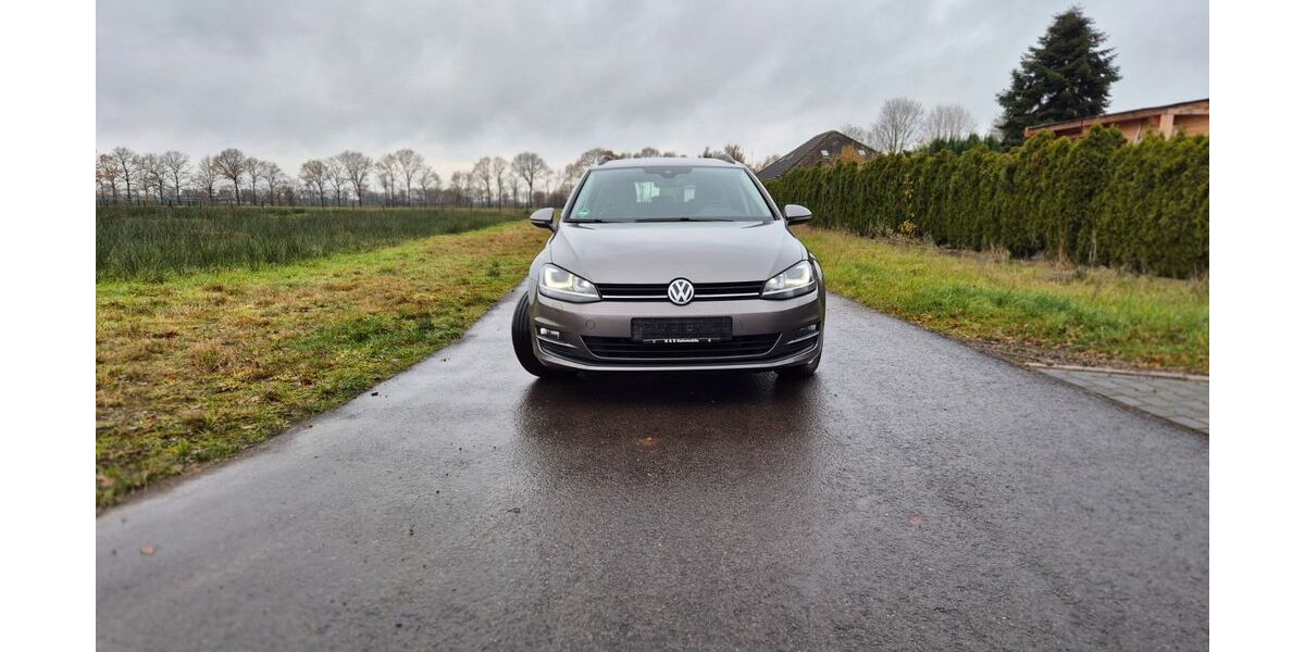 VW Golf 208.000 km 7.200 &euro; Rhauderfehn 26817