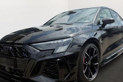 Audi RS3 11.990 km 69.990 € Waldshut-Tiengen 79761