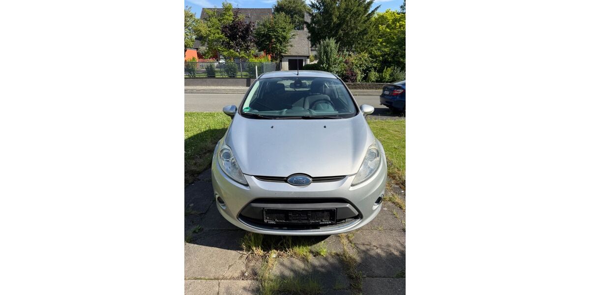 Ford Fiesta 164.800 km 3.000 &euro; Bochum 44801