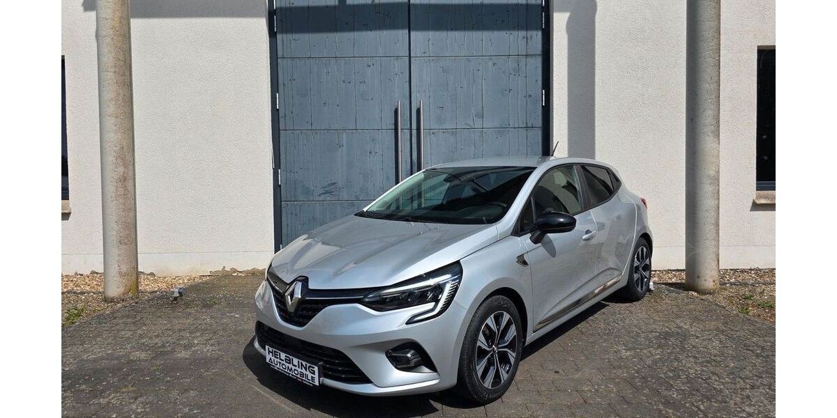 Renault Clio 27.000 km 13.980 &euro; Spangdahlem 54529