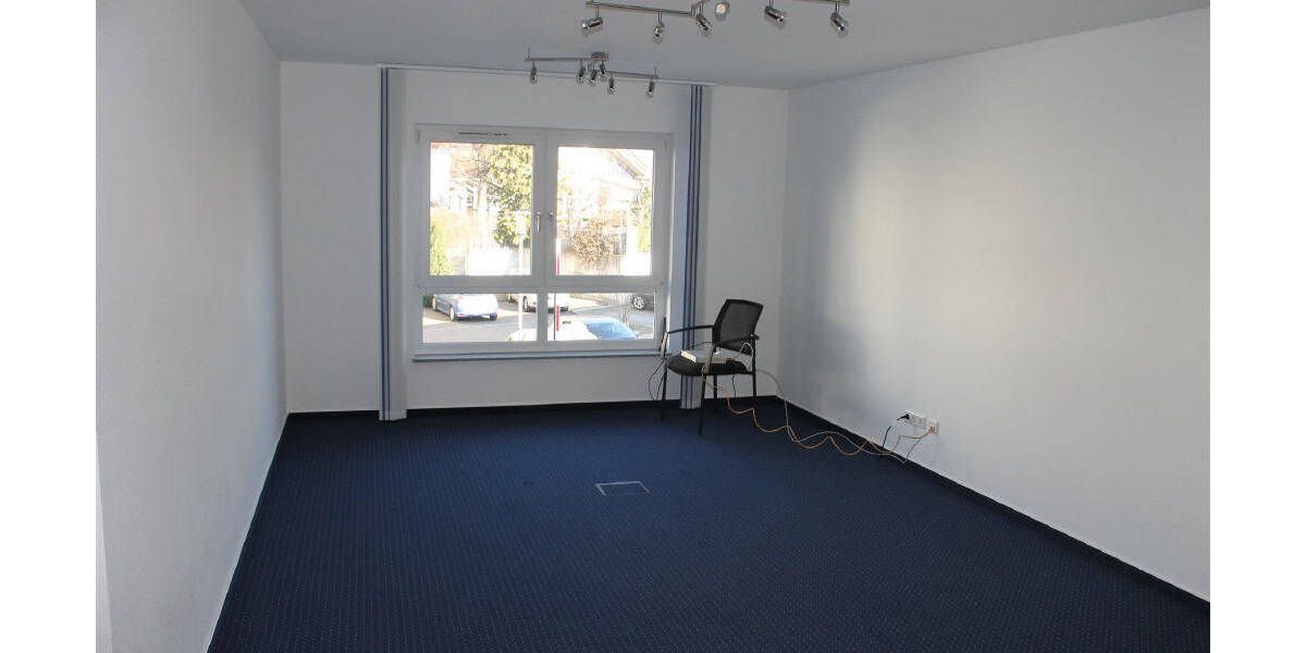 Gewerbeobjekt Schlüchtern - 4 Zimmer, 100 m&sup2;, 800&euro; | Angebot:25681358
