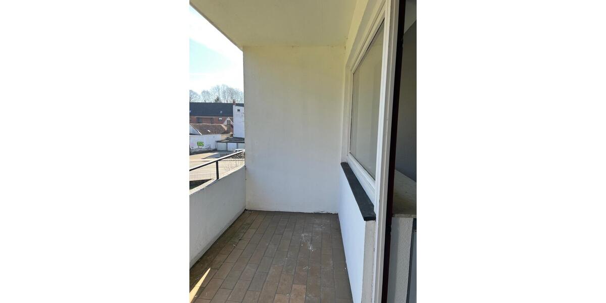 Etagenwohnung Tastrup - 3 Zimmer, 100 m&sup2;, 668&euro; | Angebot:25789708