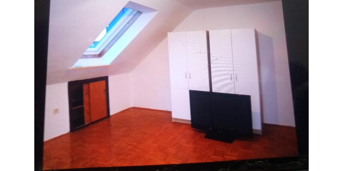 Etagenwohnung Gunzenhausen - 3 Zimmer, 75 m&sup2;, 650&euro; | Angebot:25396635