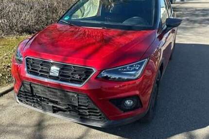 Seat Arona 125.000 km 4.500 &euro; Oberstadion 89613