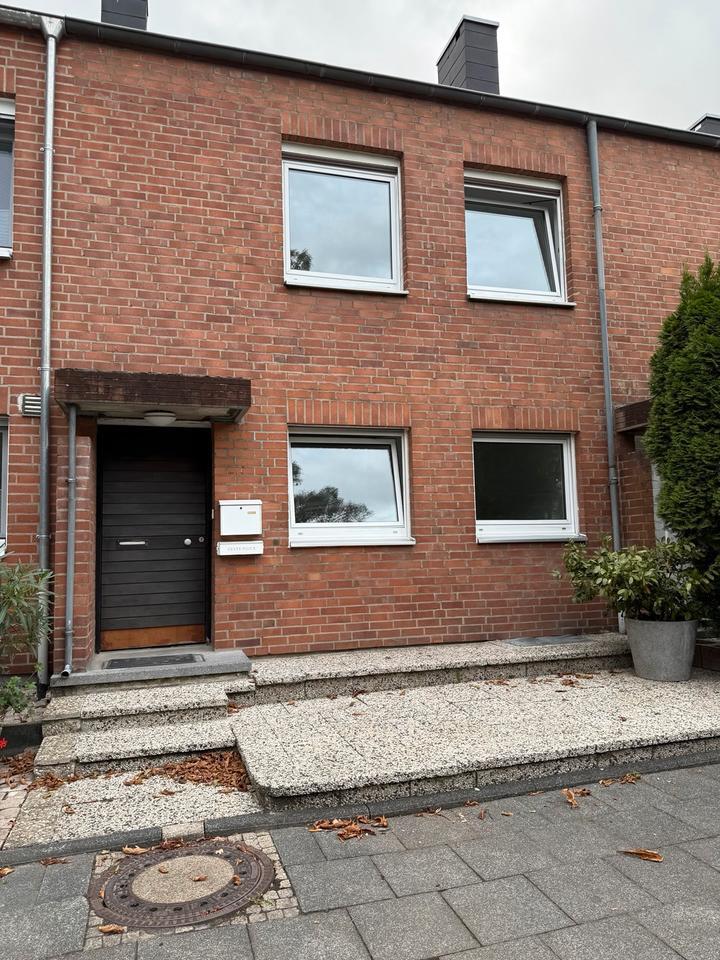 Zu vermieten: Rheinhaus im Stadionviertel in Neuss