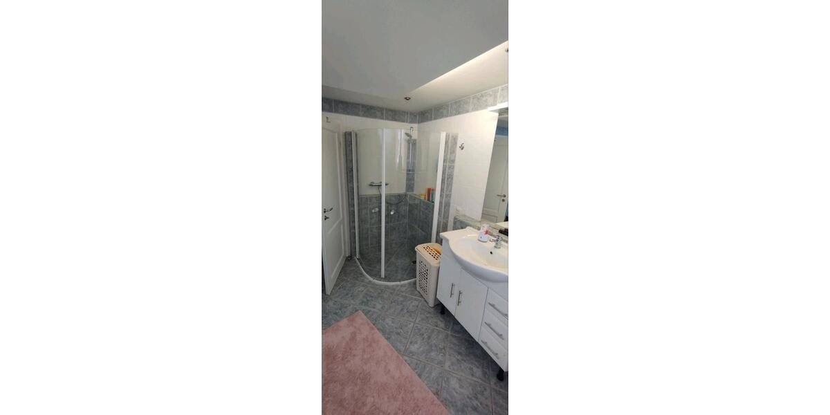 Maisonettenwohnung Essen (Oldenburg) - 7 Zimmer, 200 m&sup2;, 249.500&euro; | Angebot:23702848