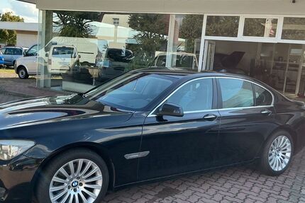 BMW 730 241.000 km 9.880 &euro; Möser 39291