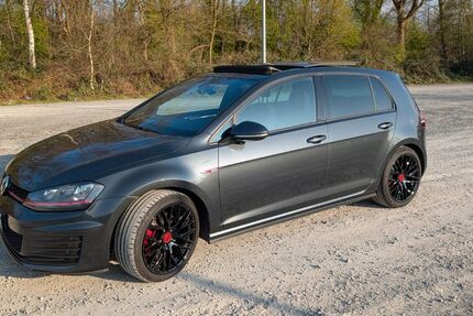 VW Golf 156.208 km 13.600 &euro; Bottrop 46236