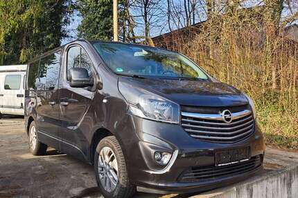 Opel Vivaro 145.000 km 17.900 &euro; Biberach- Winterreute 88400