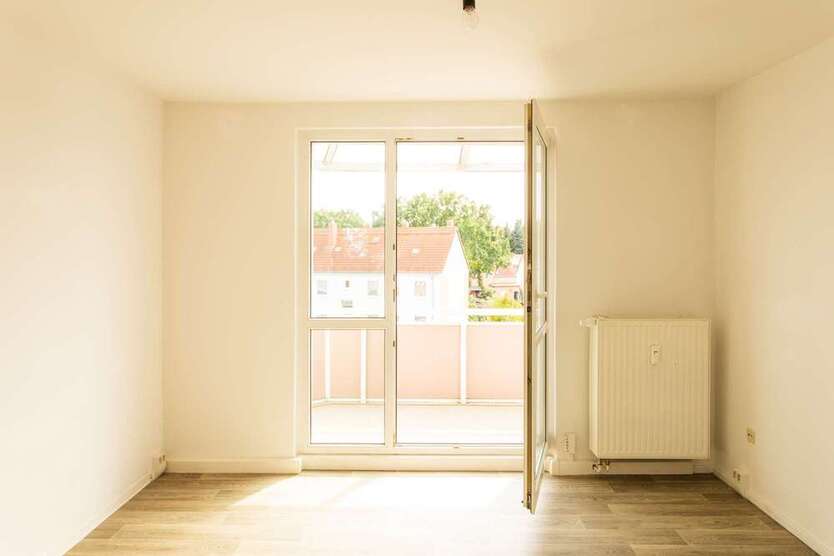 Wohnung zum Mieten in Burg 357 € 51 m²