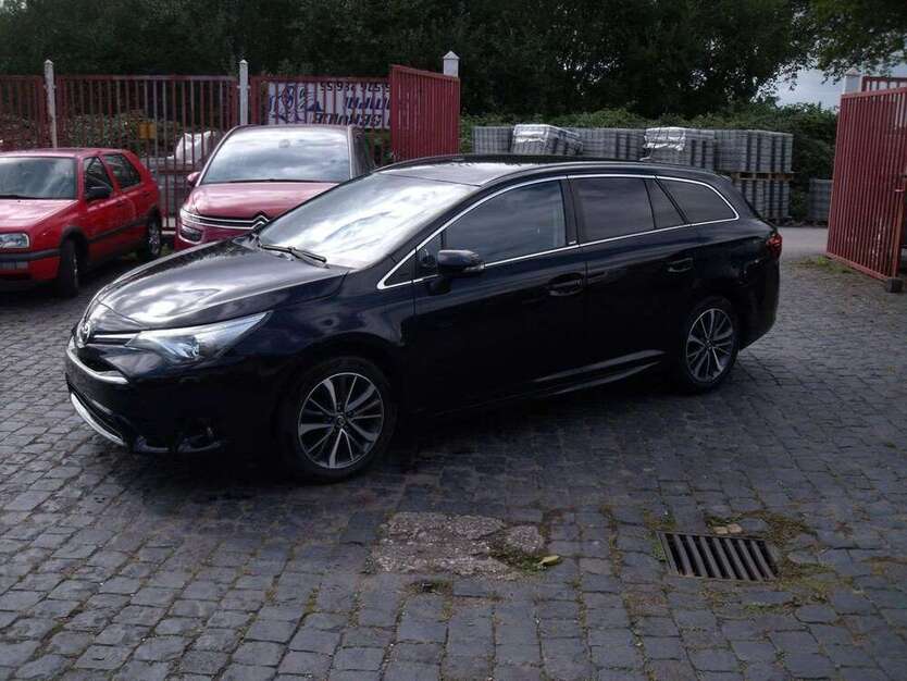 Avensis