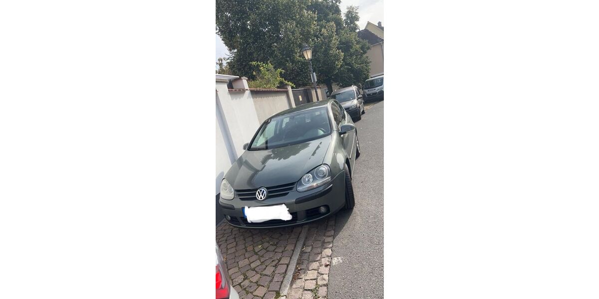 VW Golf 146.000 km 5.500 &euro; Grimma 04668