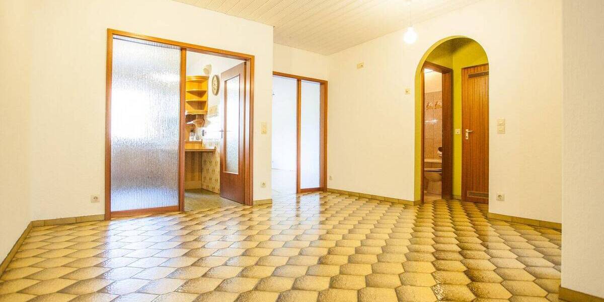 Etagenwohnung Erlangen Alterlangen - 4 Zimmer, 114 m&sup2;, 358.000&euro; | Angebot:26867350