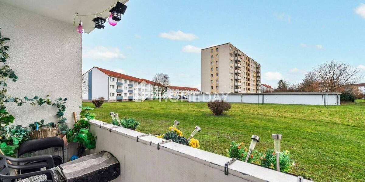 Etagenwohnung Düren Distelrath - 3 Zimmer, 65 m&sup2;, 110.000&euro; | Angebot:25927687