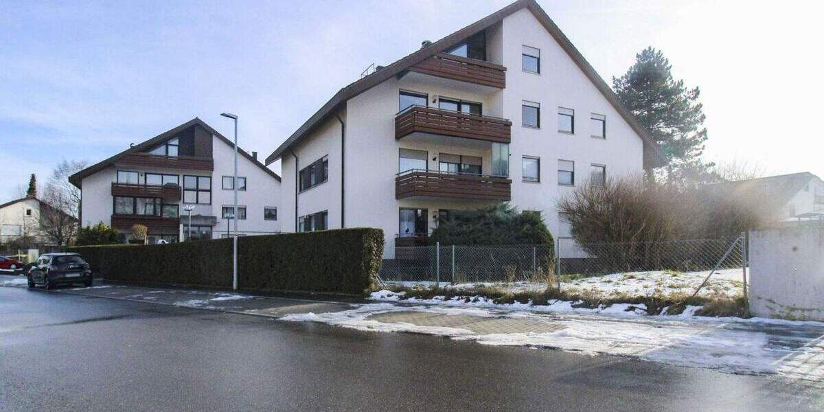 Zentral in Trossingen - Wohlfühlwohnung mit Balkon und Garage 3 zimmer
