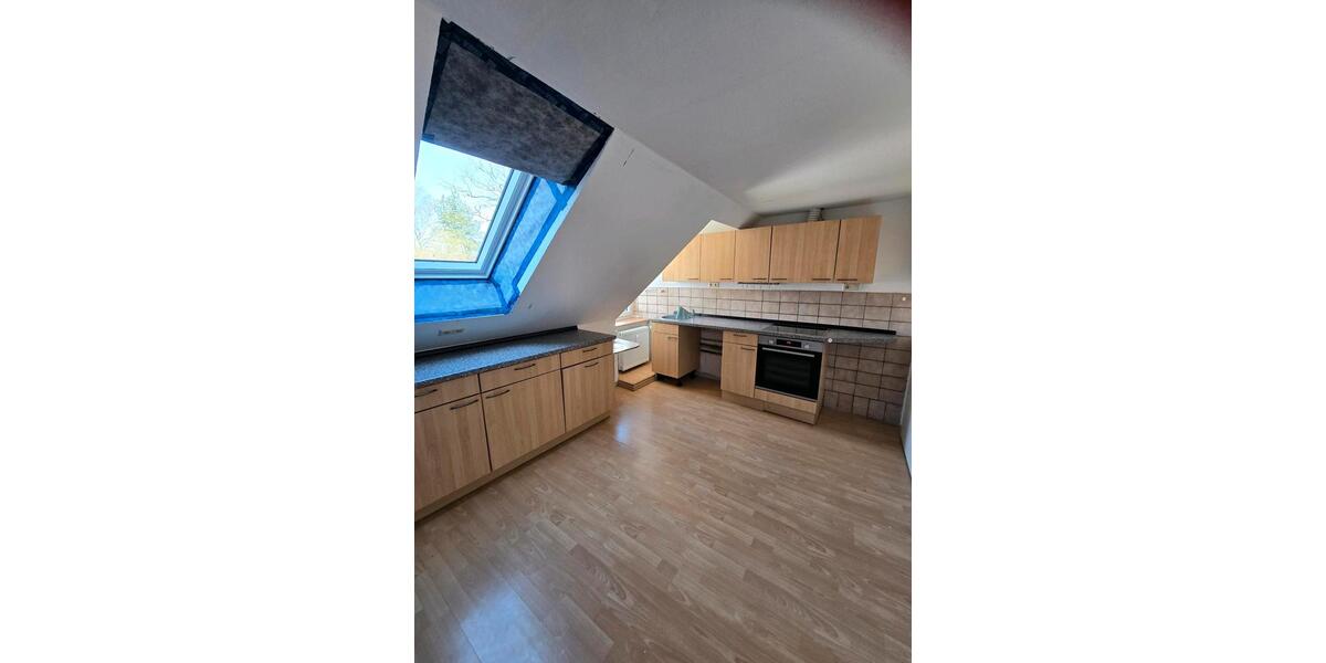 Etagenwohnung Neumünster Brachenfeld/Ruthenberg - 4.5 Zimmer, 91 m&sup2;, 140.000&euro; | Angebot:26262600