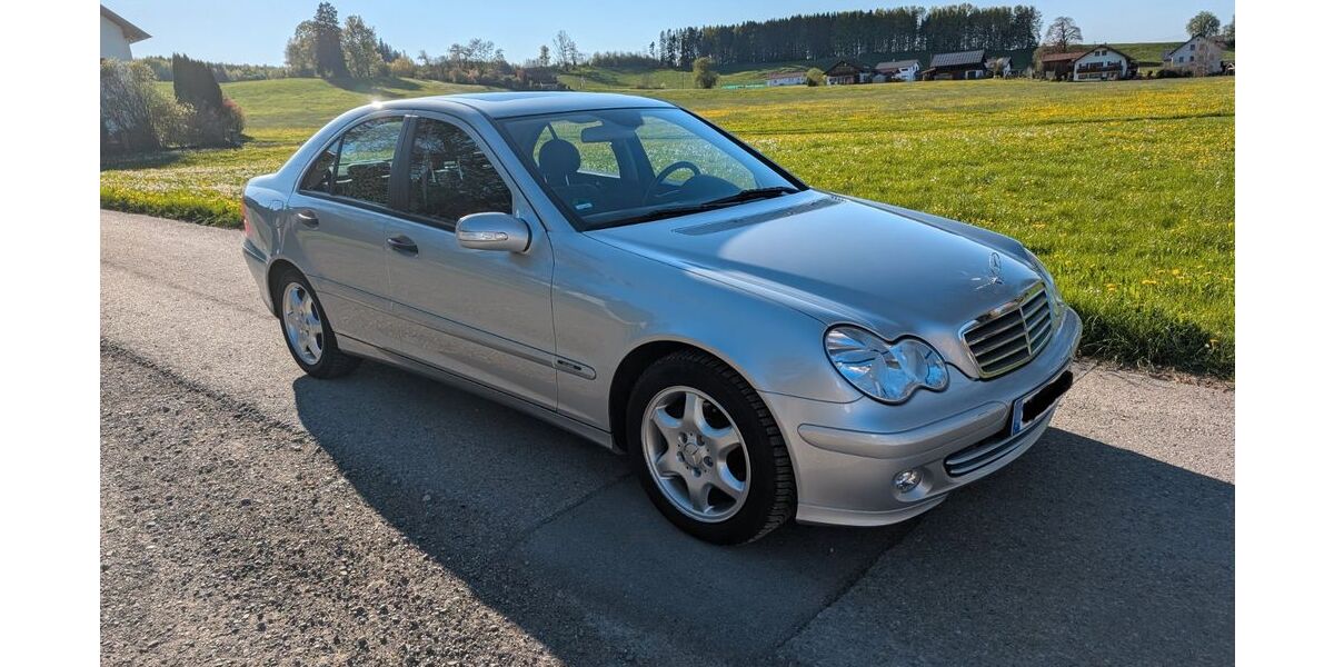 Mercedes-Benz 200 87.000 km 7.299 &euro; Günzach 87634