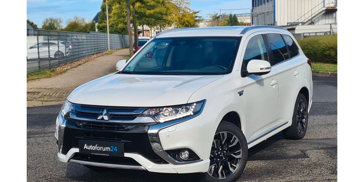 Mitsubishi Outlander 44.000 km 17.899 &euro; Jülich 52428