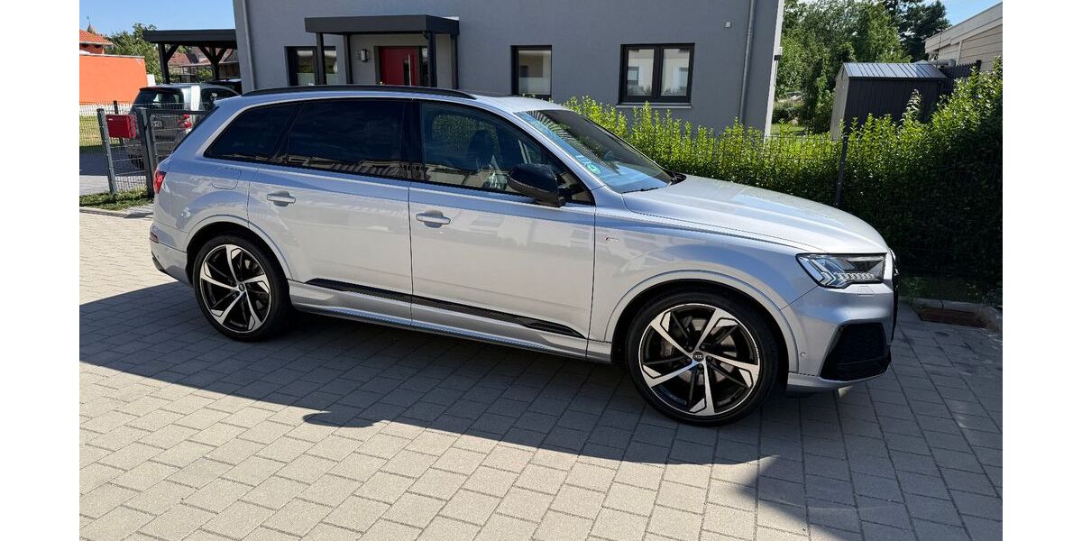 Audi Q7 84.661 km 49.888 &euro; Mittenwalde 15749