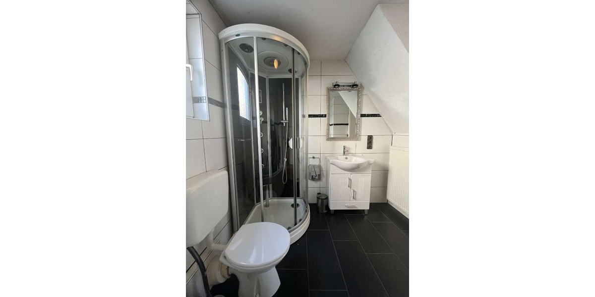 Gemütliches EFH mit kleinem Innenhof und Stellplatz – perfekt für 1–2 Personen in Rülzheim - Einfamilienhaus Rülzheim | Angebot:27159273