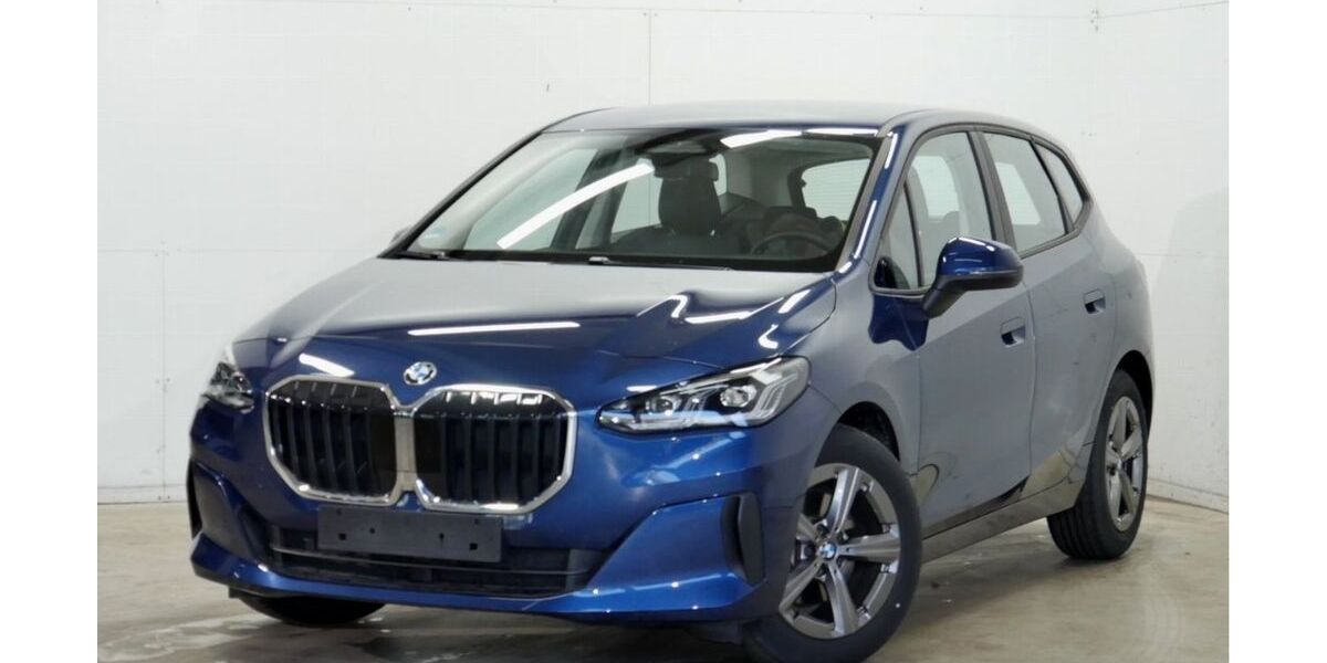 BMW 218 Active Tourer 10.700 km 25.980 &euro; Böblingen 71032