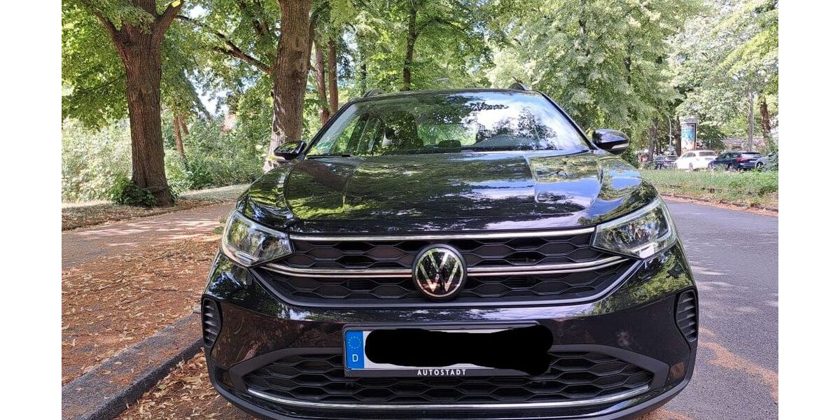 VW Taigo 6.800 km 22.999 &euro; berlin 10825