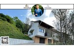 2,5 Zimmer mit Balkon-Weitblick und eigener Garage 2.5 zimmer