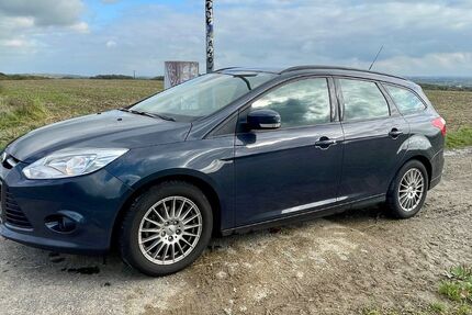 Ford Focus 107.000 km 6.700 € Neunkirchen- Seelscheid 53819