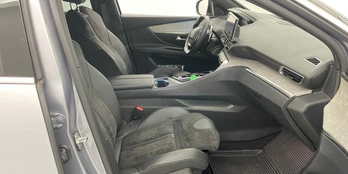 Peugeot 3008 GT Puretech ALC./SHZ/NAV/SPUR/NACHT/LED/ACC 42.837 km 20.990 &euro; Hatten 26209