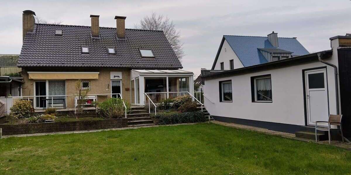 Einfamilienhaus Ratingen-Lintorf Lintorf - 7 Zimmer, 187 m&sup2;, 725.000&euro; | Angebot:26333496