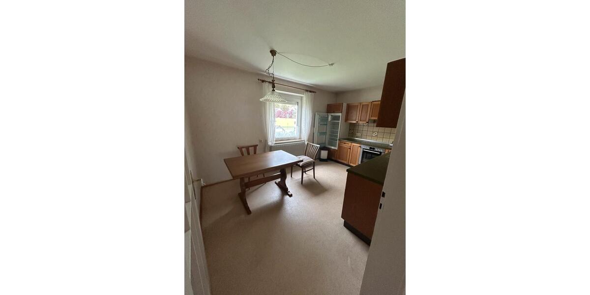 Etagenwohnung Elchingen Oberelchingen - 3 Zimmer, 75 m&sup2;, 1.000&euro; | Angebot:25410892