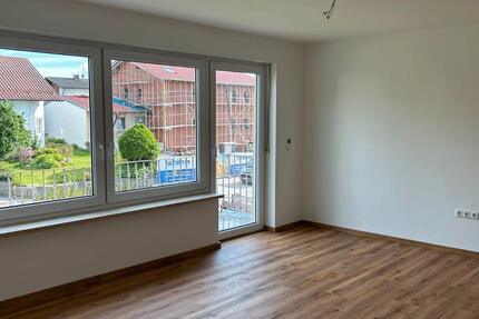 Wohnung Roding - 3.5 Zimmer, 86 m&sup2;, 800&euro; | Angebot:26468822