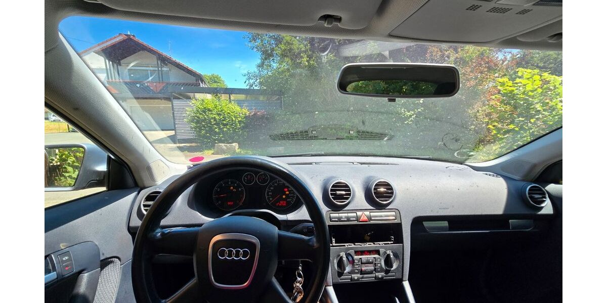 Audi A3 251.000 km 1.700 &euro; kreuztal 57223