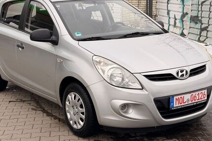 Hyundai i20 53.000 km 3.990 &euro; Hoppegarten (Hönow) 15366